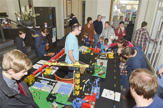 Lego populair bij jong en oud - Beringen