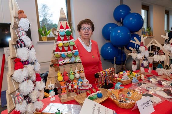 Leuke gehaakte poppetjes in De Bekelaar - Lommel