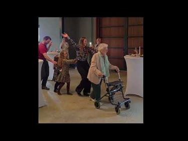 Lied en polonaise op 100ste verjaardag van Lieske - Pelt