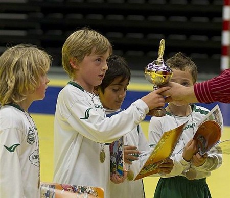 Lommel United wint Minicup in de Soeverein - Lommel