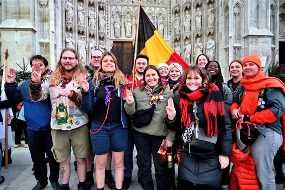 Lommelse scout Giel haalde vredeslicht in Wenen - Lommel