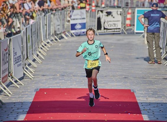 Lommelse Triatleten stomen jongeren klaar - Lommel