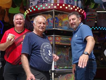 Looi kermis met een sociaal karakter - Beringen