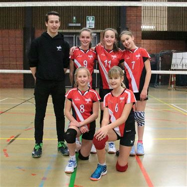 Lovoc-meisjes U11-A volley-kampioen - Lommel