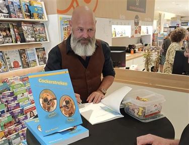 Marc Ceunen valt in prijzen met zijn stripboek - Beringen