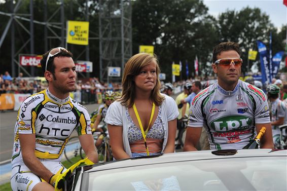 Mark Cavendish verslaat Tourrecord Eddy Merckx - Peer