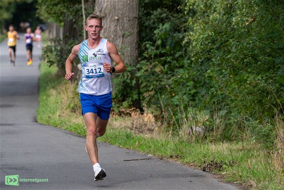 Meer dan 500 lopers op Groene Halve Marathon - Pelt
