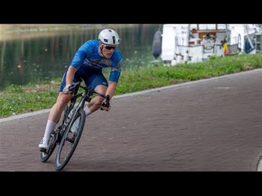 Pelt - Met de camera in het peloton van de kermiskoers