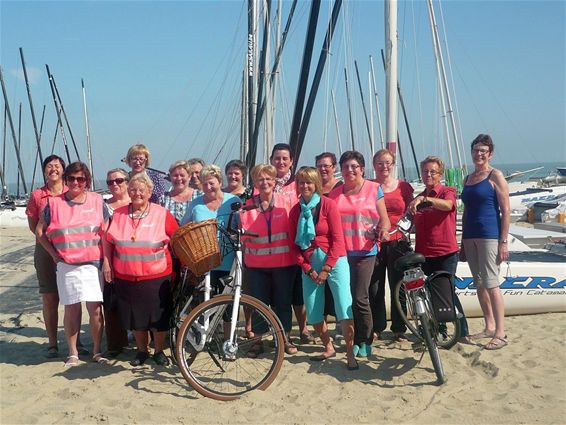 Met de fietsdames in Blankenberge - Overpelt
