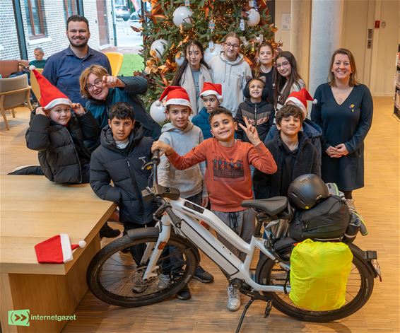 Met een fiets en veel dromen, van boom naar boom - Pelt
