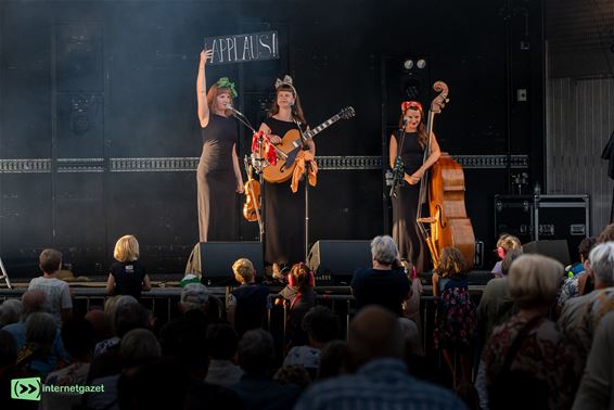 Hamont-Achel - Muziek met een knipoog naar vervlogen tijden