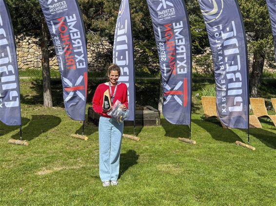 Natalie Franken wint Pirene Extreme Triatlon - Lommel