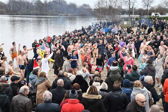 Neem jij dit jaar ook een duik? - Beringen