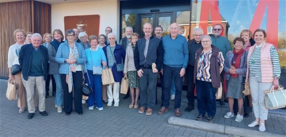 Neos Peer op bezoek bij koffiebranderij Mokapi - Peer