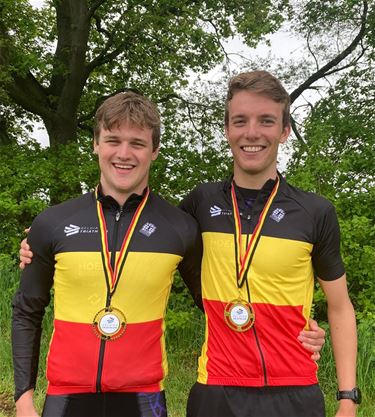 Niels en Sander Belgisch kampioen aquabike! - Lommel