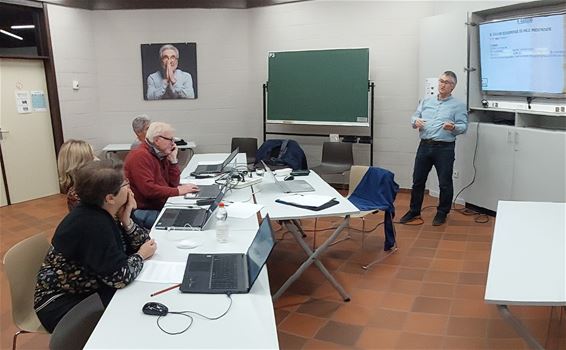 Nieuwe reeks computerlessen via Digidak