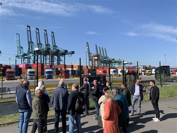 OCB bezoekt Antwerpse haven - Beringen