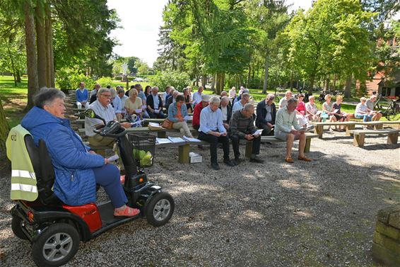 Officiële opening Lommelse vertelkapellen - Lommel