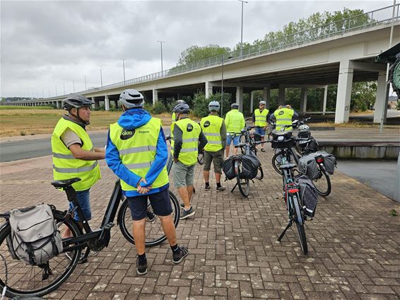 OKRA Reppel fietst 108 kilometer naar Valkenburg