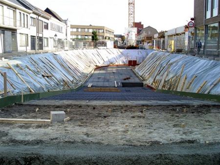 Ondertussen, op de Norbertinessenlaan... - Neerpelt