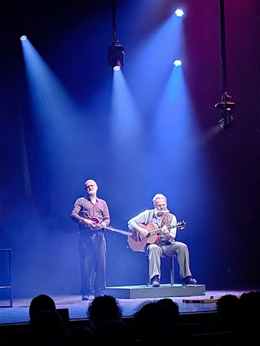 Ontroerende voorstelling Kommil Foo in de Adelberg - Lommel