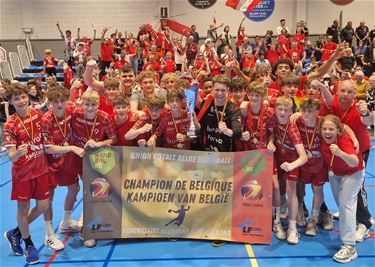 Ook de J16 van Sporting Pelt Belgisch Kampioen - Pelt