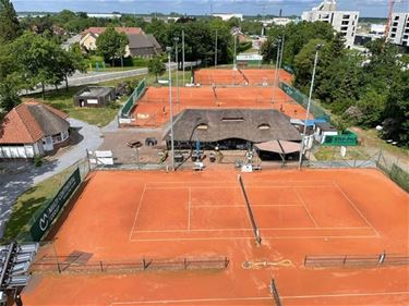 Open tennistoernooi Metallic - Pelt