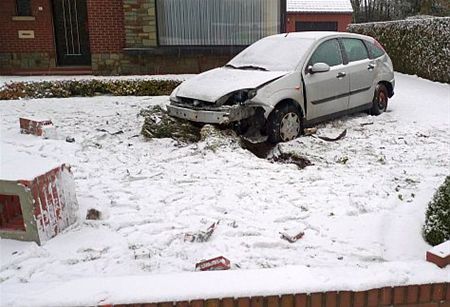 Oppassen op de weg - Neerpelt
