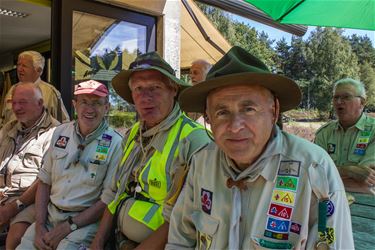 Oud-scouts Neerpelt bezoeken De Watersnip