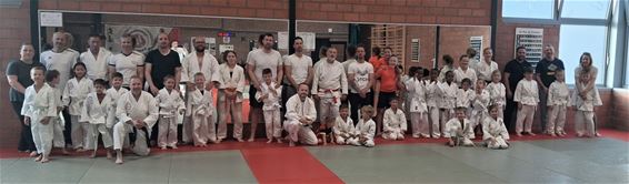 Ouders mee op de tatami bij Tai Sabaki - Hamont-Achel