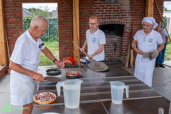 Oven en vlaai lokken bezoekers naar Sevensmolen