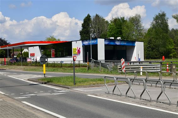 Overleg over overlast bij Esso Bruno - Beringen