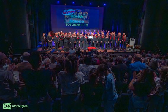 Palethe twee keer tjokvol en uit de bol - Pelt