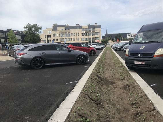 Parkeren op John Cuppensplein kan weer - Houthalen-Helchteren