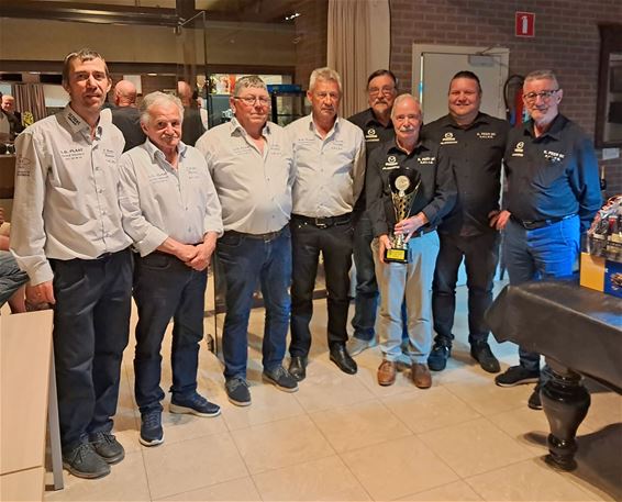 Bocholt - Peer wint 'overbandbeker' van Bocholt