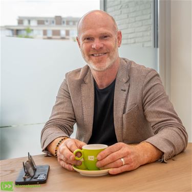 Pelt - Op weg naar de stip aan de horizon