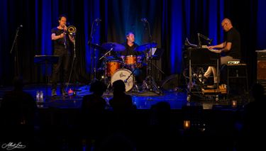 Pelt Jazz: Nils Wogram Nostalgia Trio - Pelt