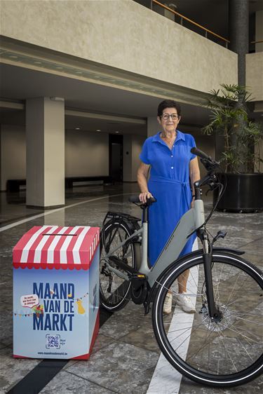 Peltse marktbezoekster wint hoofdprijs - Pelt