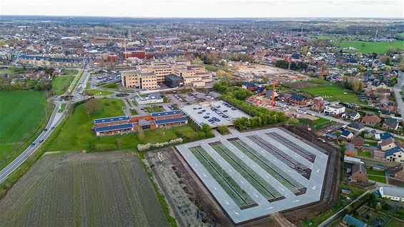 Personeelsparking Noorderhart ook voor publiek - Pelt