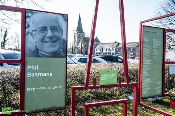 Oudsbergen - Phil Bosmans blijft voortleven op zijn plein