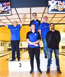 Play Unified Bowling - Lommel