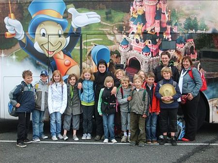Plezier maken in Disneyland - Overpelt