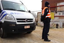 Politie neemt auto in beslag - Leopoldsburg