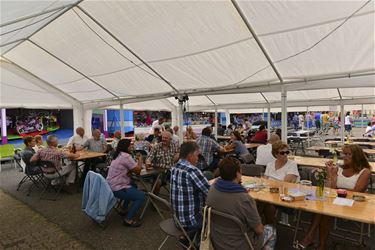 Pop-upkermiscafé - Beringen