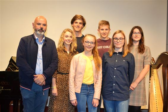 Prijzen uitgereikt voor poëziewedstrijd 2019 - Lommel