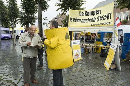 Protest tegen opslag nucleair afval - Lommel