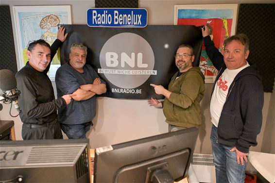 Radio Benelux word BNL - Beringen
