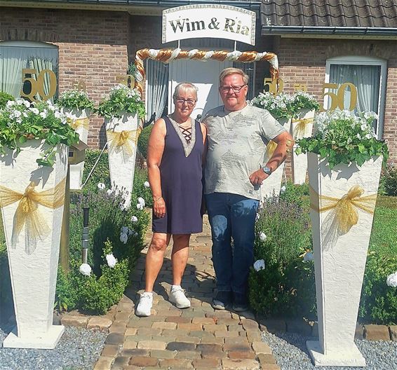 Hamont-Achel - Ria en Wim Broers vieren gouden huwelijksjubileum