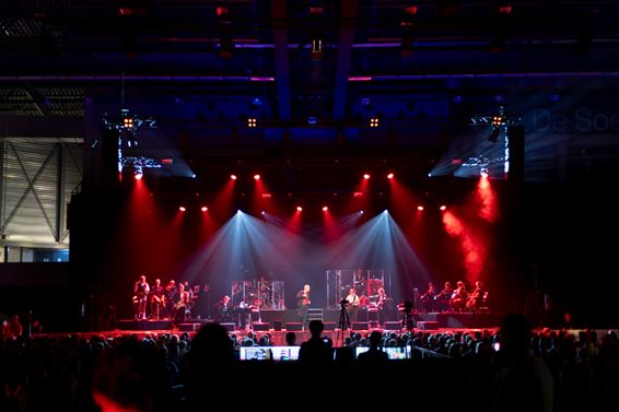 ROOD Singalong verovert Lommel - Lommel