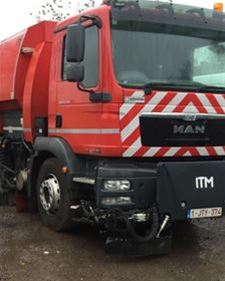 Ruim 12 ton veegvuil op carpoolparkings